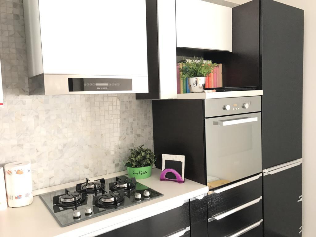 Supera Napoli Apartment Exteriör bild